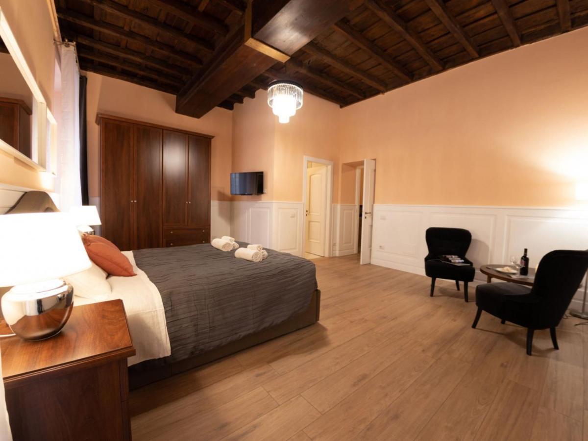 The Best Rent - Apartment near Fontana di Trevi Roma Esterno foto