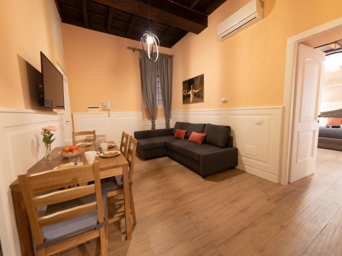 The Best Rent - Apartment near Fontana di Trevi Roma Esterno foto