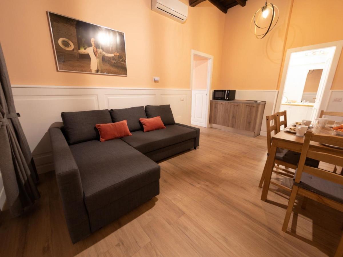 The Best Rent - Apartment near Fontana di Trevi Roma Esterno foto