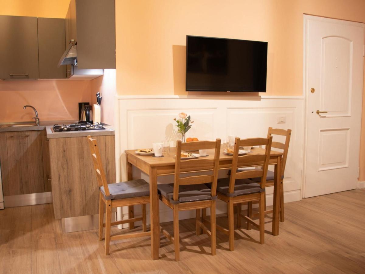 The Best Rent - Apartment near Fontana di Trevi Roma Esterno foto